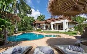 Baan Lily