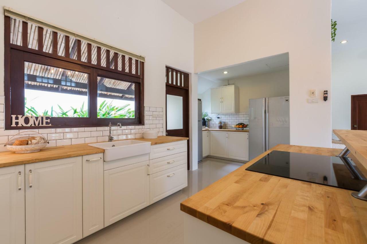 Baan Lily Villa Chaweng  Exterior photo
